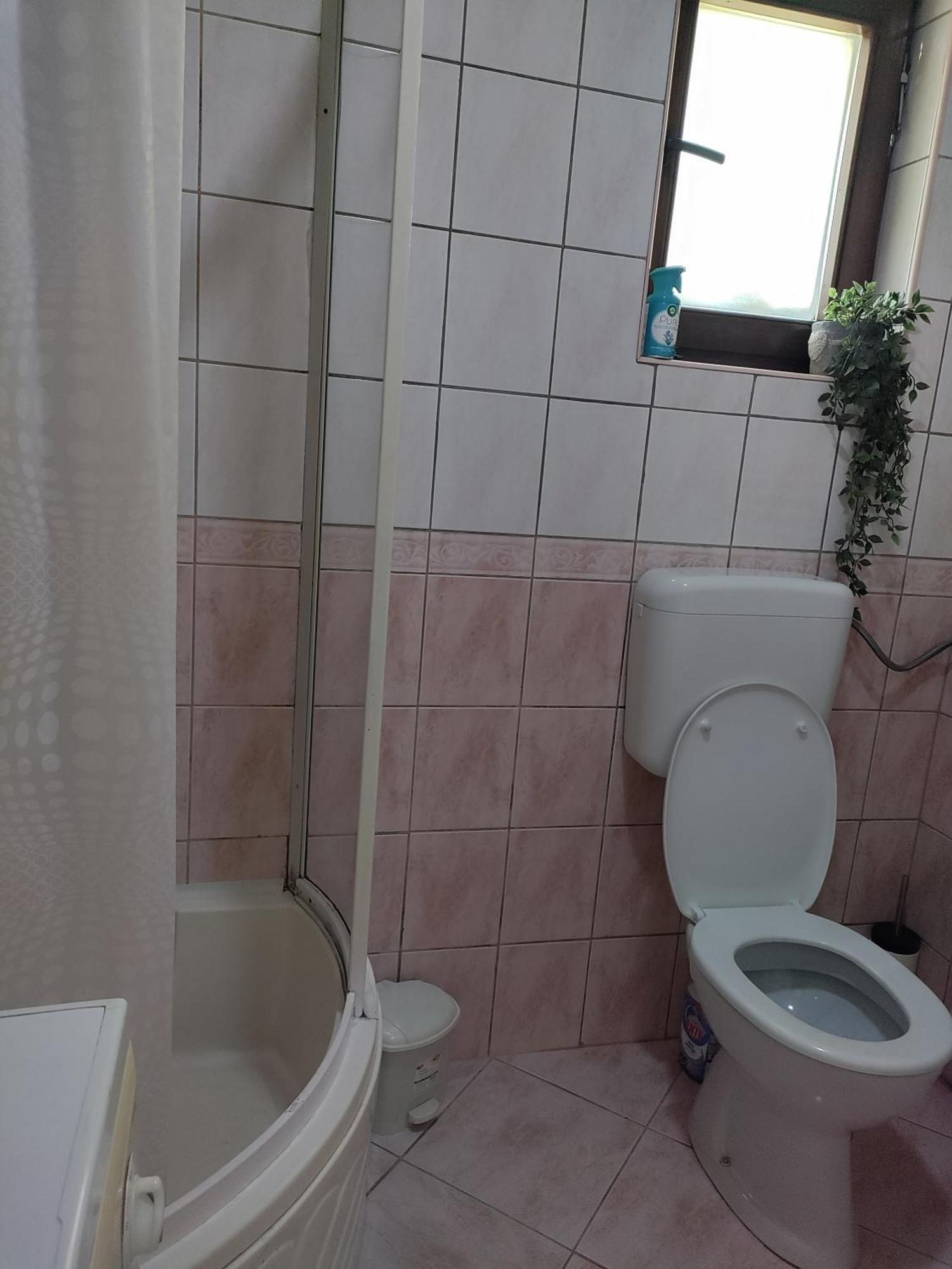 Luni Travnik